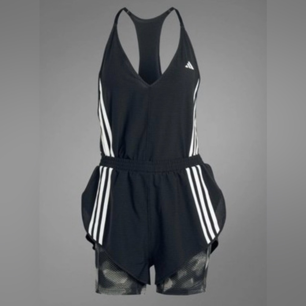 adidas Own The Run 3-Stripes Runsie
